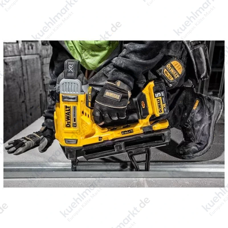 Dewalt XR 18V Betonnagler-Kit mit 2 Batterien DCN890P2-QW