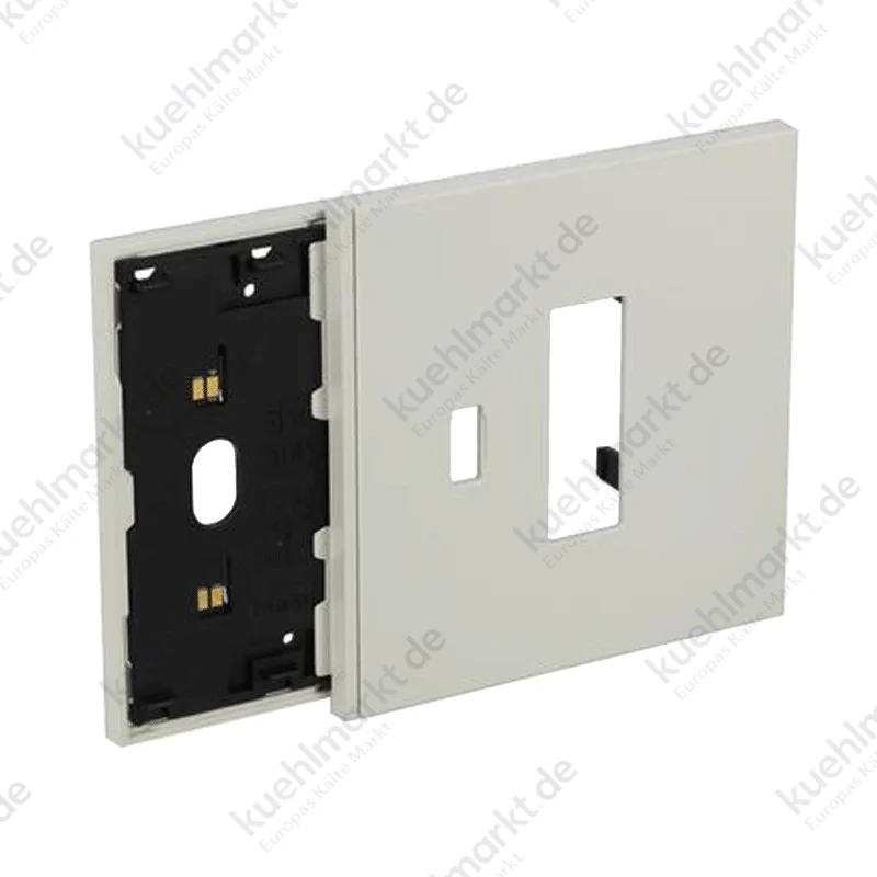 Bticino Living Now Elektrifizierter Rahmen mit Steckdose und USB-Abdeckung weiß KW8103M10C
