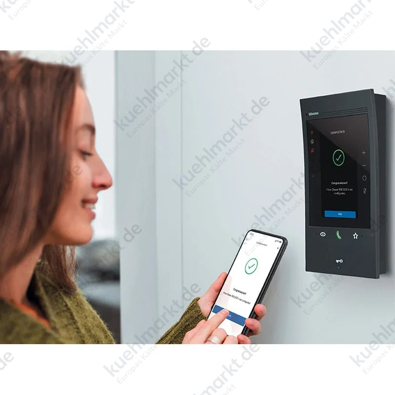 Bticino Classe Verbundenes Video-Türsprechanlage 300EOS WN Wi-Fi schwarz